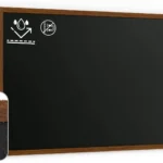 Lavagna nera da gesso RESISTENTE ALL’ACQUA in cornice di legno 150x100 cm
